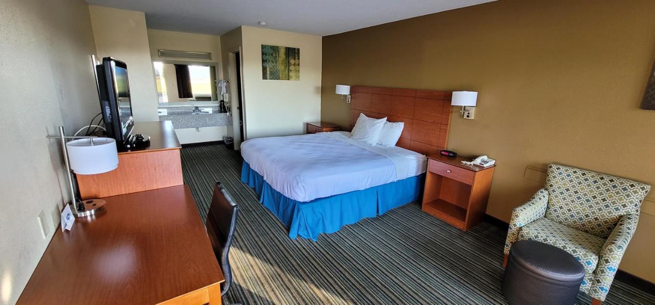 Quality Inn Ashburn Eksteriør billede