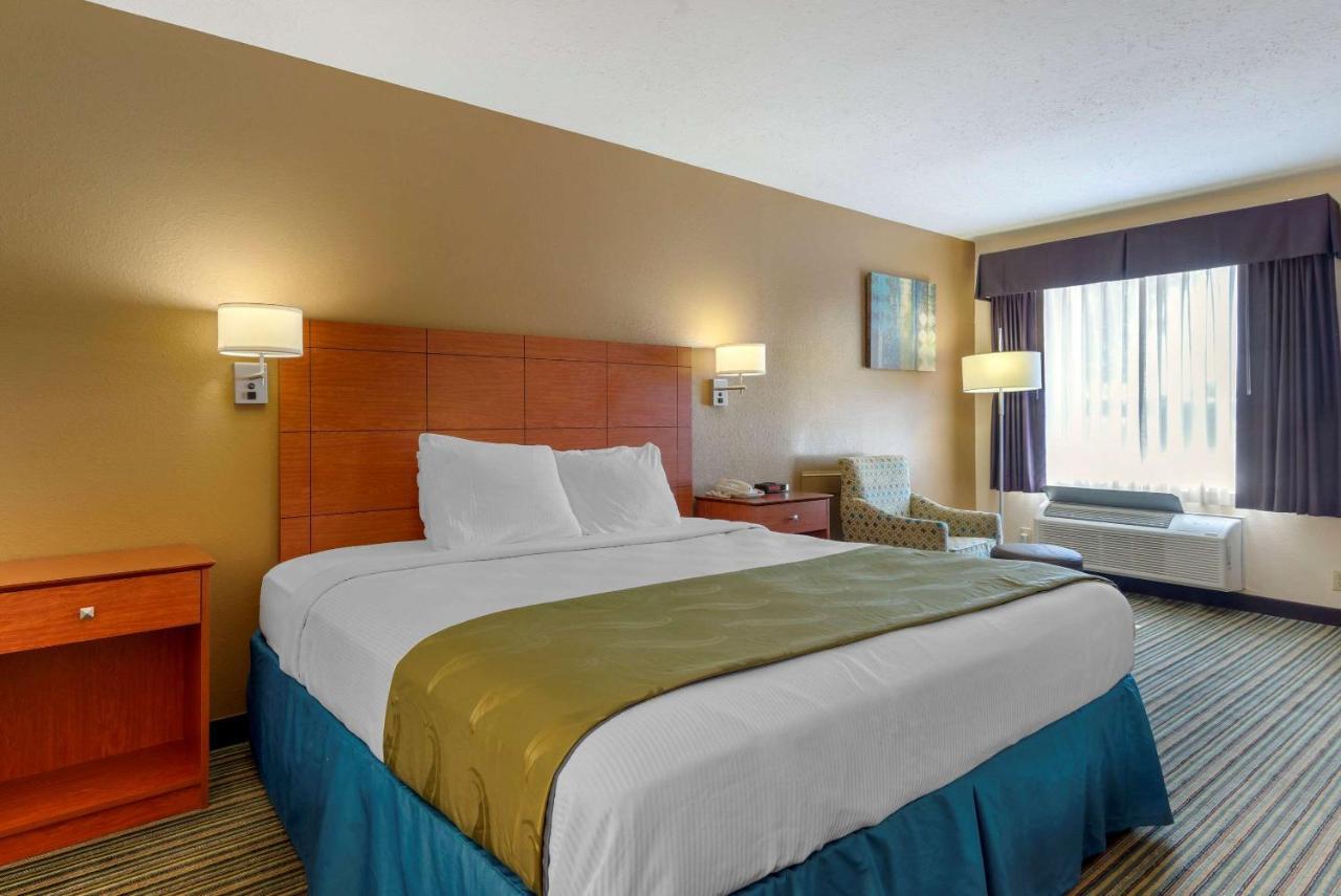 Quality Inn Ashburn Eksteriør billede