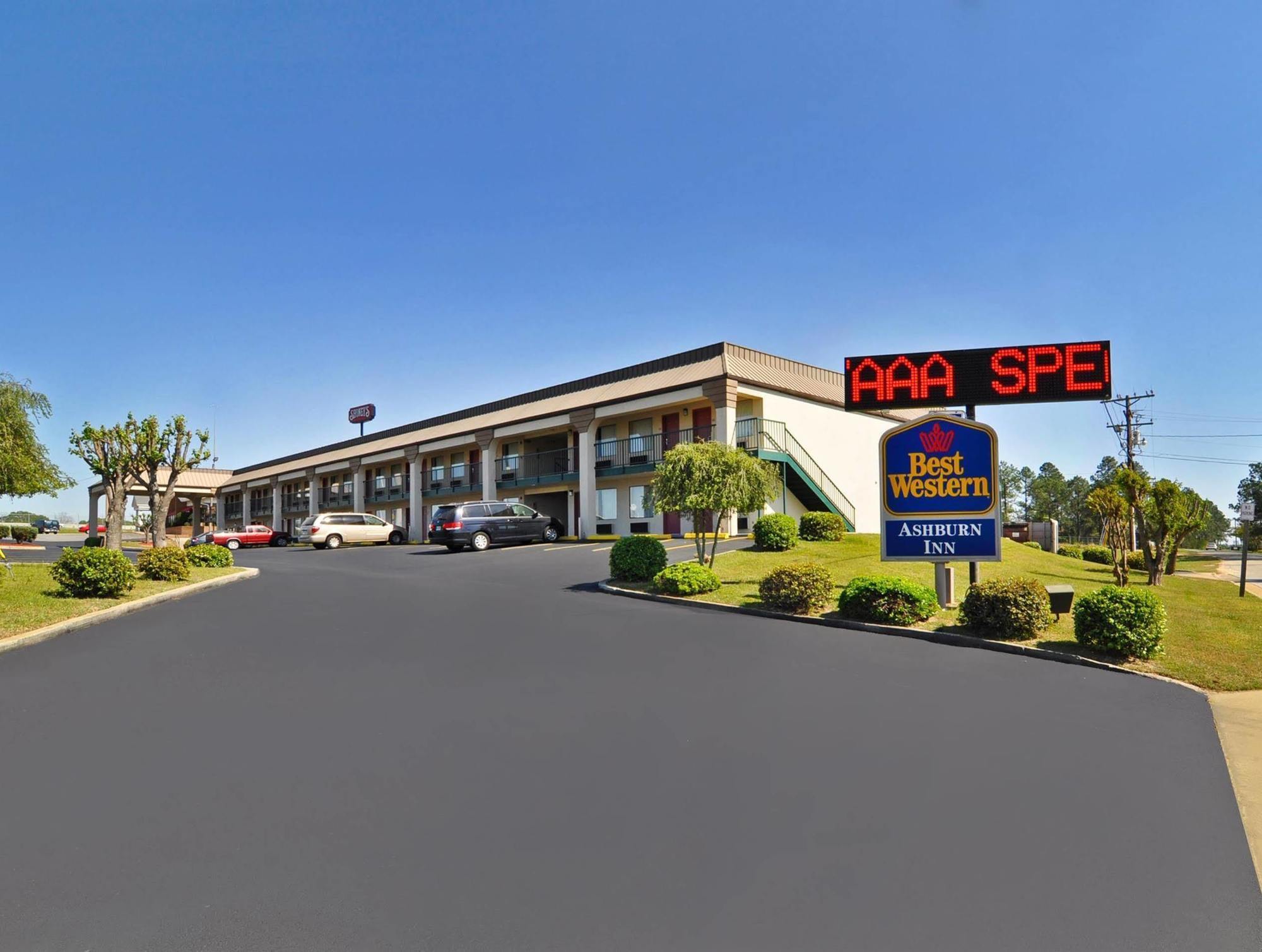 Quality Inn Ashburn Eksteriør billede