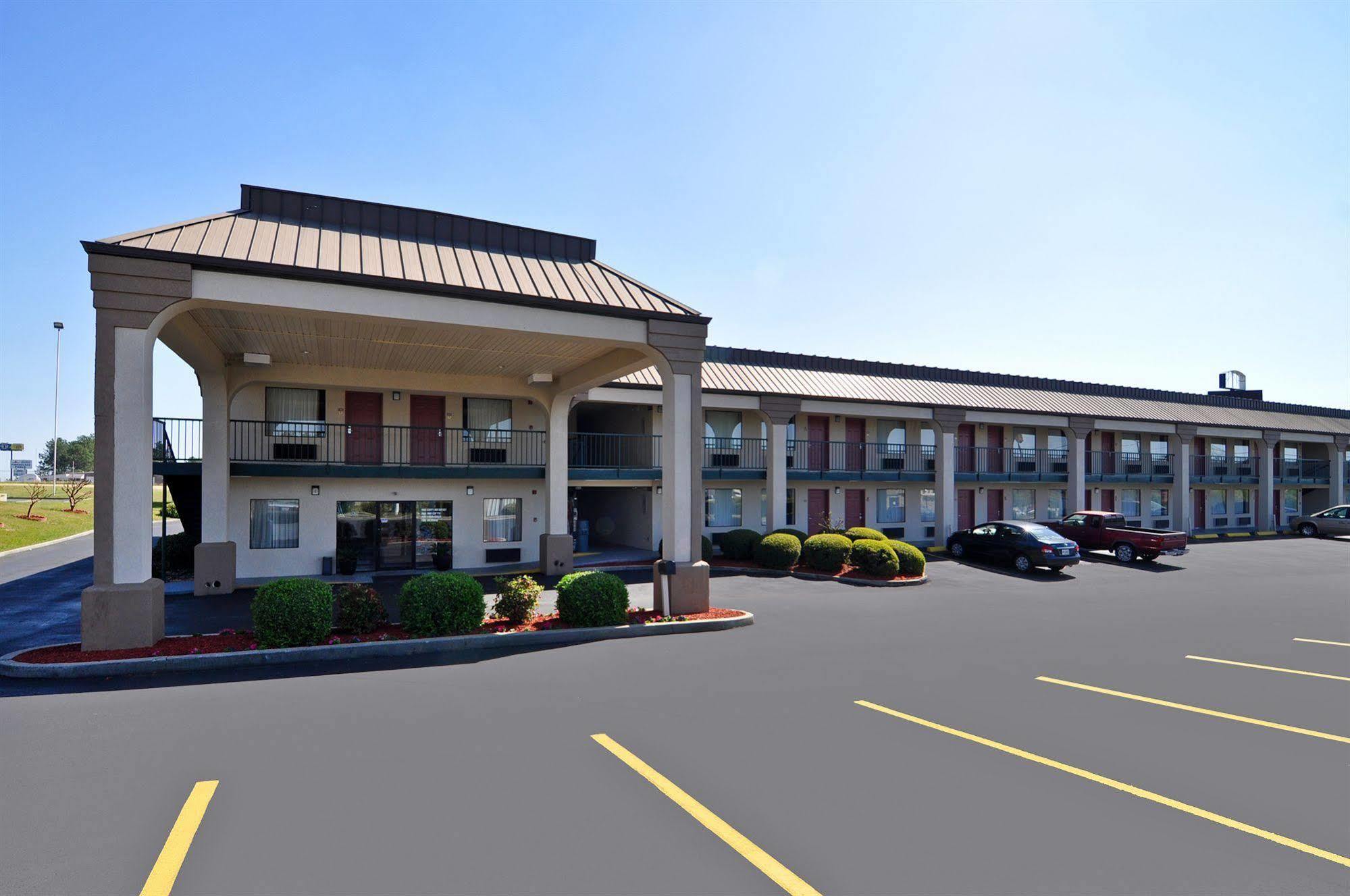 Quality Inn Ashburn Eksteriør billede